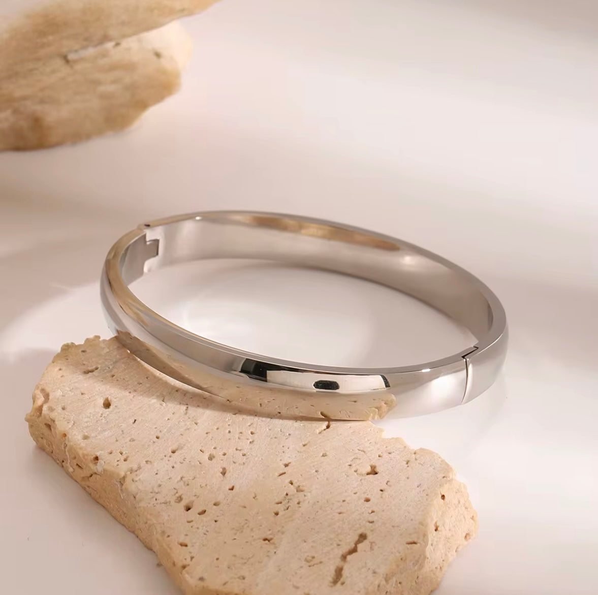 Simple Bracelet